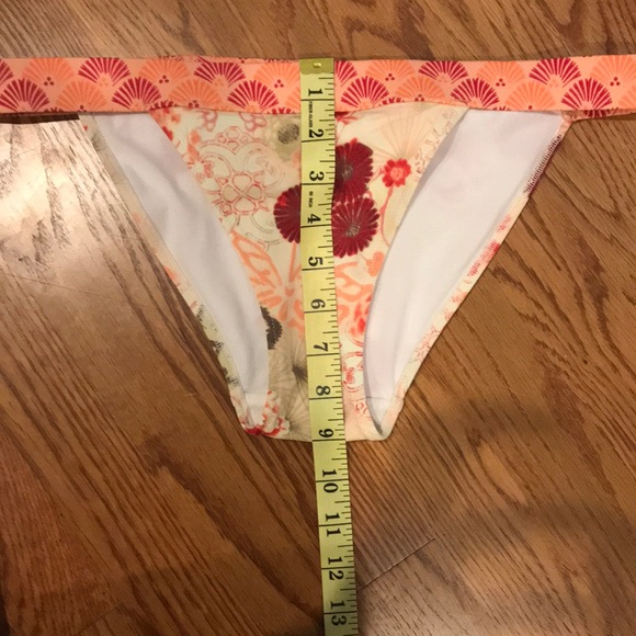 Victoria’s Secret Bikini S / XS - Picture 3 of 8